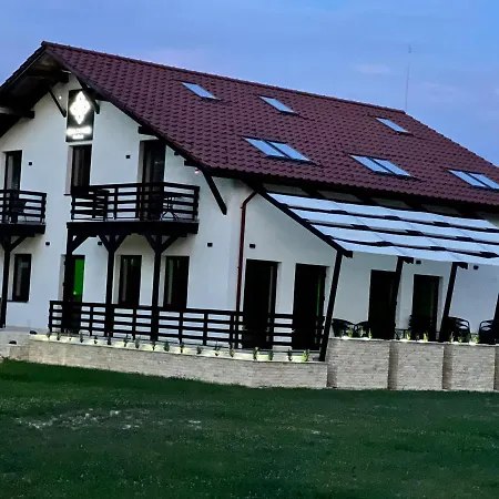Casa Cu Flori Maramures Guest house Baia Mare